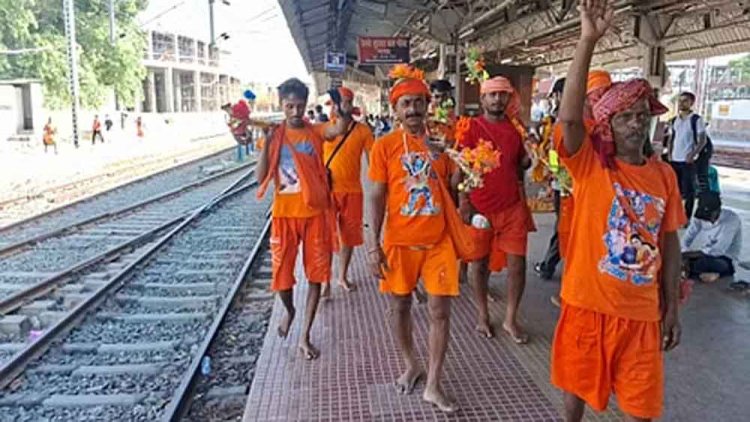 बिहार में कांवड़ियों ने सरकार से की मांग, दुकानों पर दुकानदारों का नाम लिखना बताया जरूरी