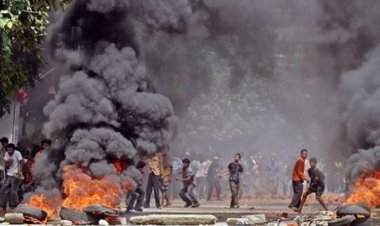 ताजा हिंसा के बाद भारत ने अपने नागरिकों से कहा, नहीं करें बांग्लादेश की यात्रा