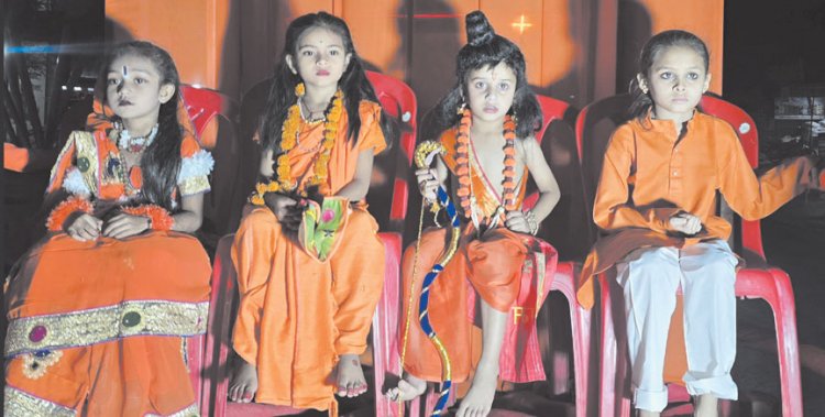 हर्षोल्लास से मना हनुमान जन्मोत्सव, डीजे की धुन पर झूमे श्रद्धालु