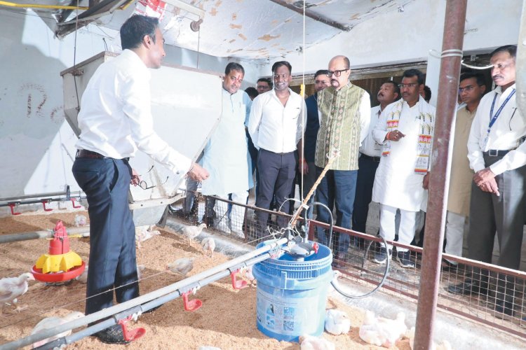 राज्यपाल रमेन डेका ने एसएस फॉर्म का किया निरीक्षण